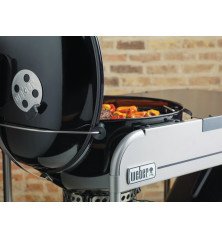 Weber Performer Premium: barbacoa de carbón de 57 cm con parrilla GBS